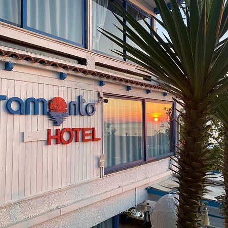 Tramonto Hotel Дуррес Екстер'єр фото