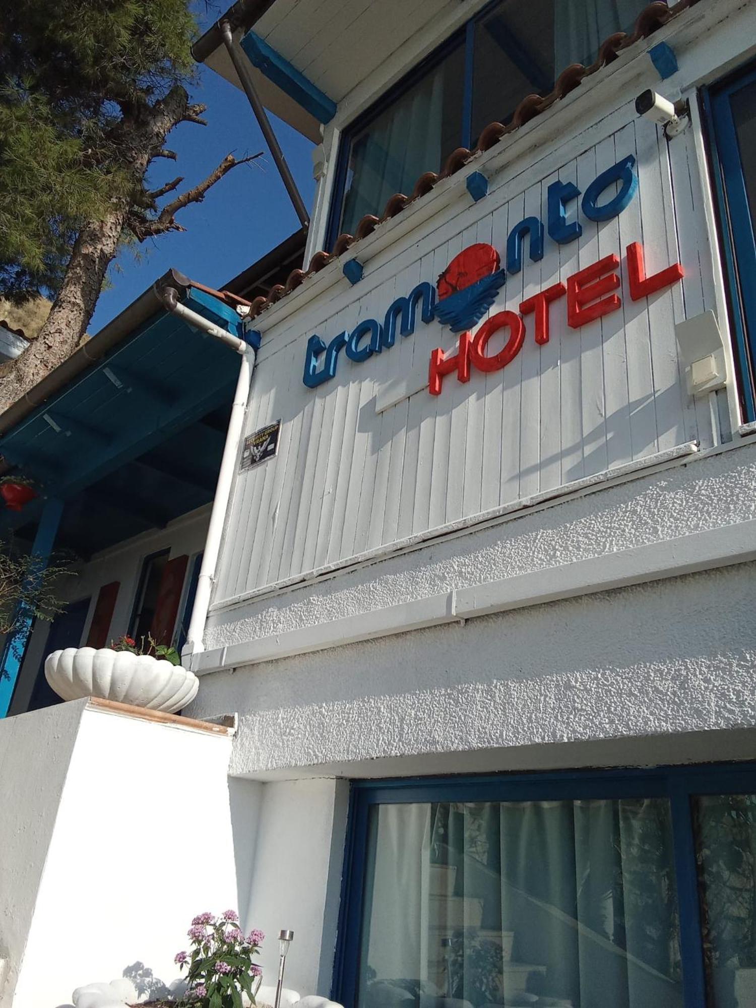 Tramonto Hotel Дуррес Екстер'єр фото