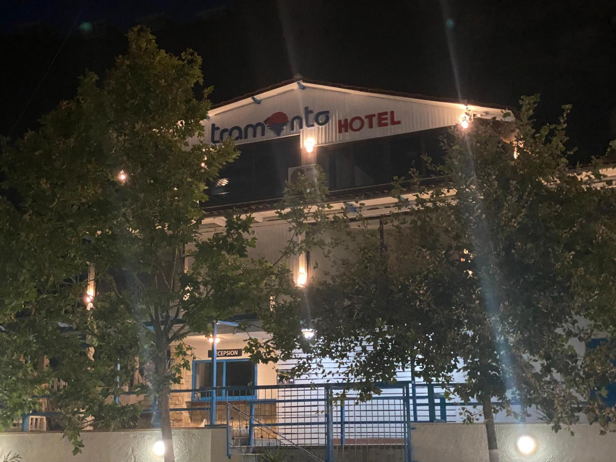 Tramonto Hotel Дуррес Екстер'єр фото
