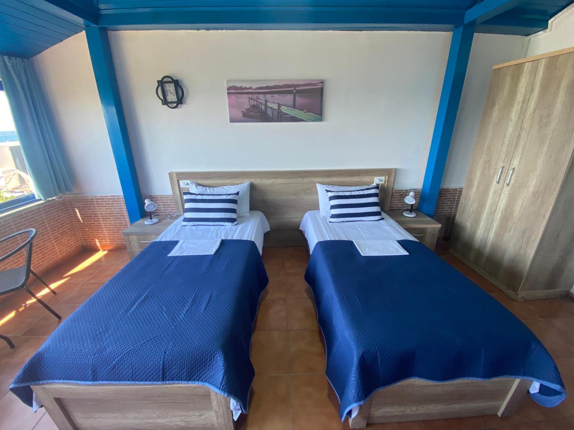 Tramonto Hotel Дуррес Номер фото